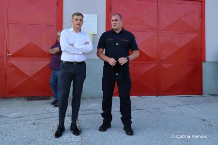 Slovesnost ob odprtju prizidka in prevzemu večnamenskega gasilskega vozila PGD Gozd (3)